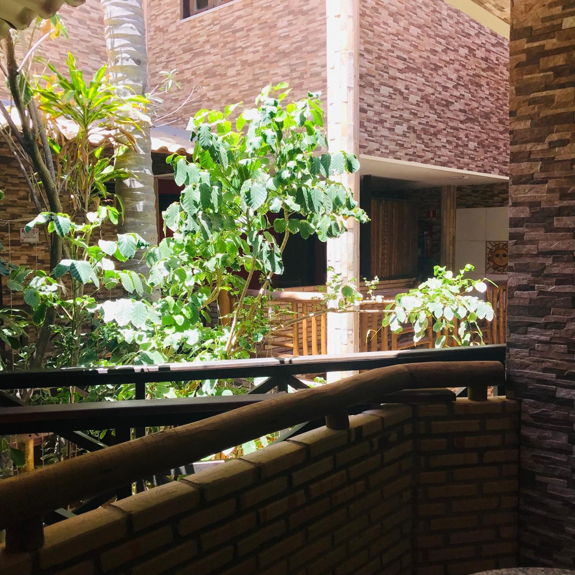 Hotel Pousada Latitude Canoa Quebrada Dış mekan fotoğraf