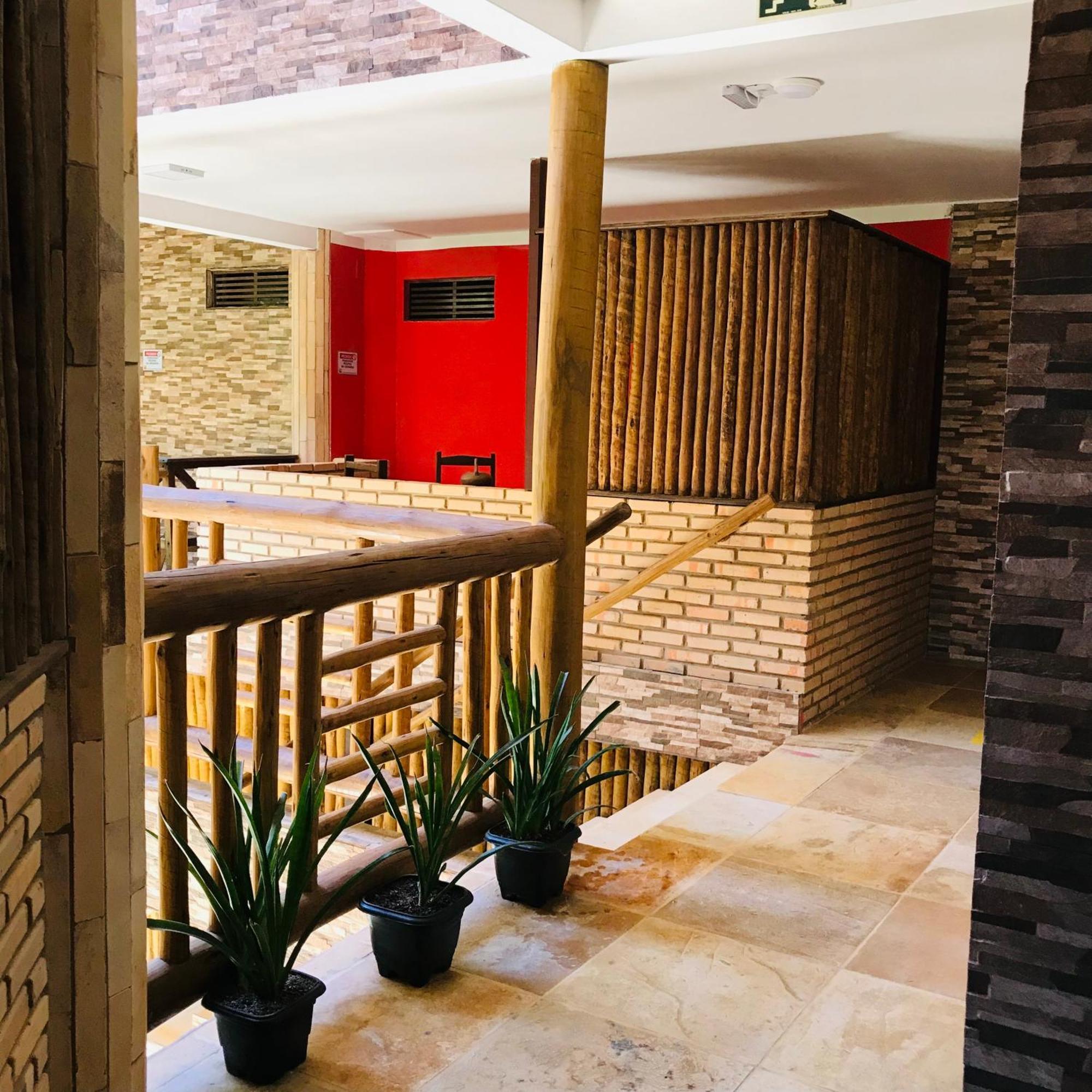 Hotel Pousada Latitude Canoa Quebrada Dış mekan fotoğraf