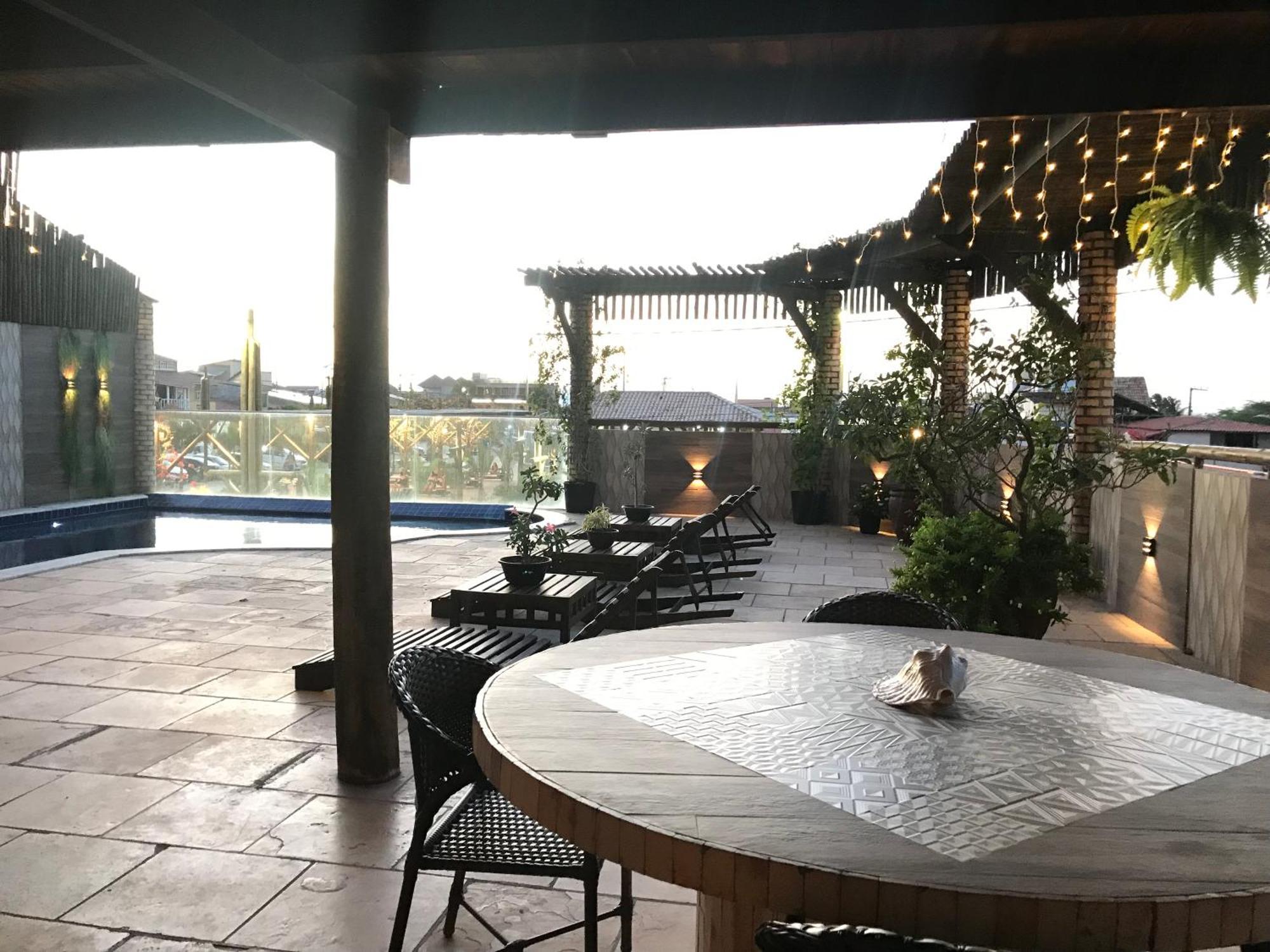 Hotel Pousada Latitude Canoa Quebrada Dış mekan fotoğraf