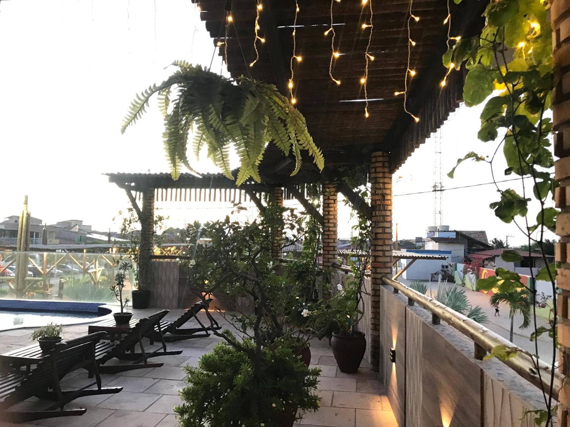 Hotel Pousada Latitude Canoa Quebrada Dış mekan fotoğraf